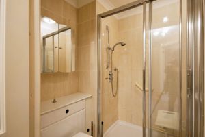 BATHROOM- click for photo gallery